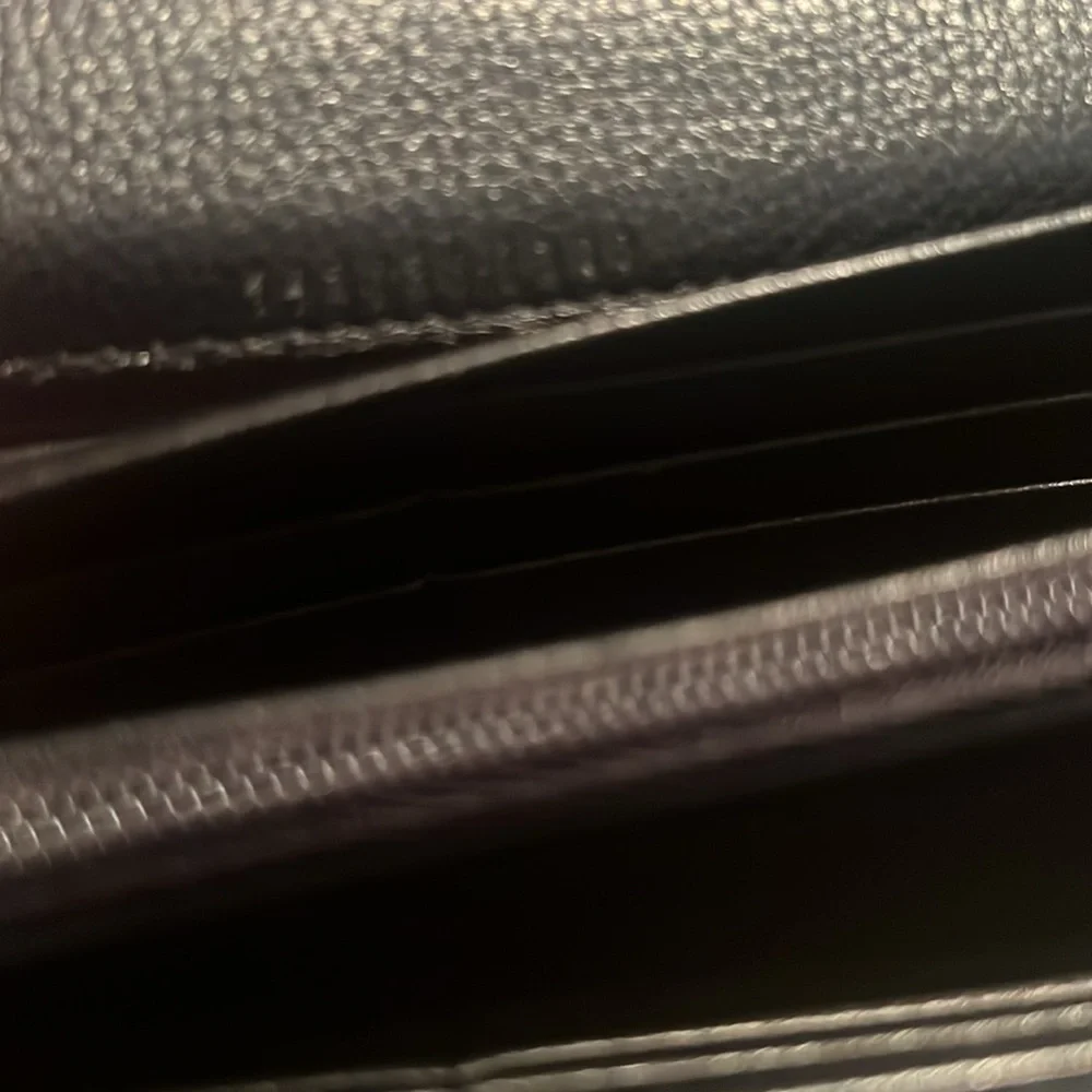 Gucci Bug Wallet - RARE - Picture 8 of 11